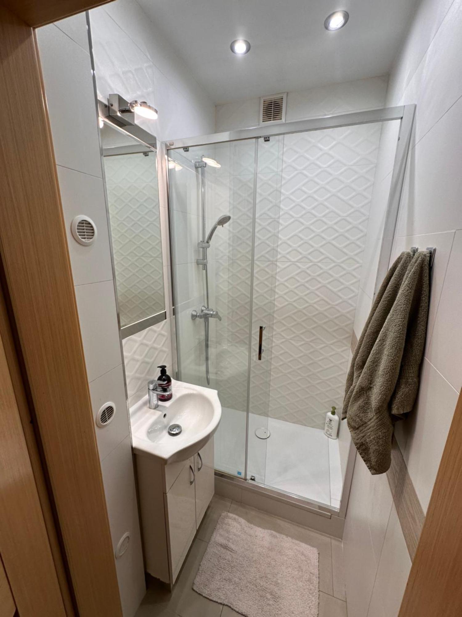 Africa Apartment วอร์ซอ ภายนอก รูปภาพ