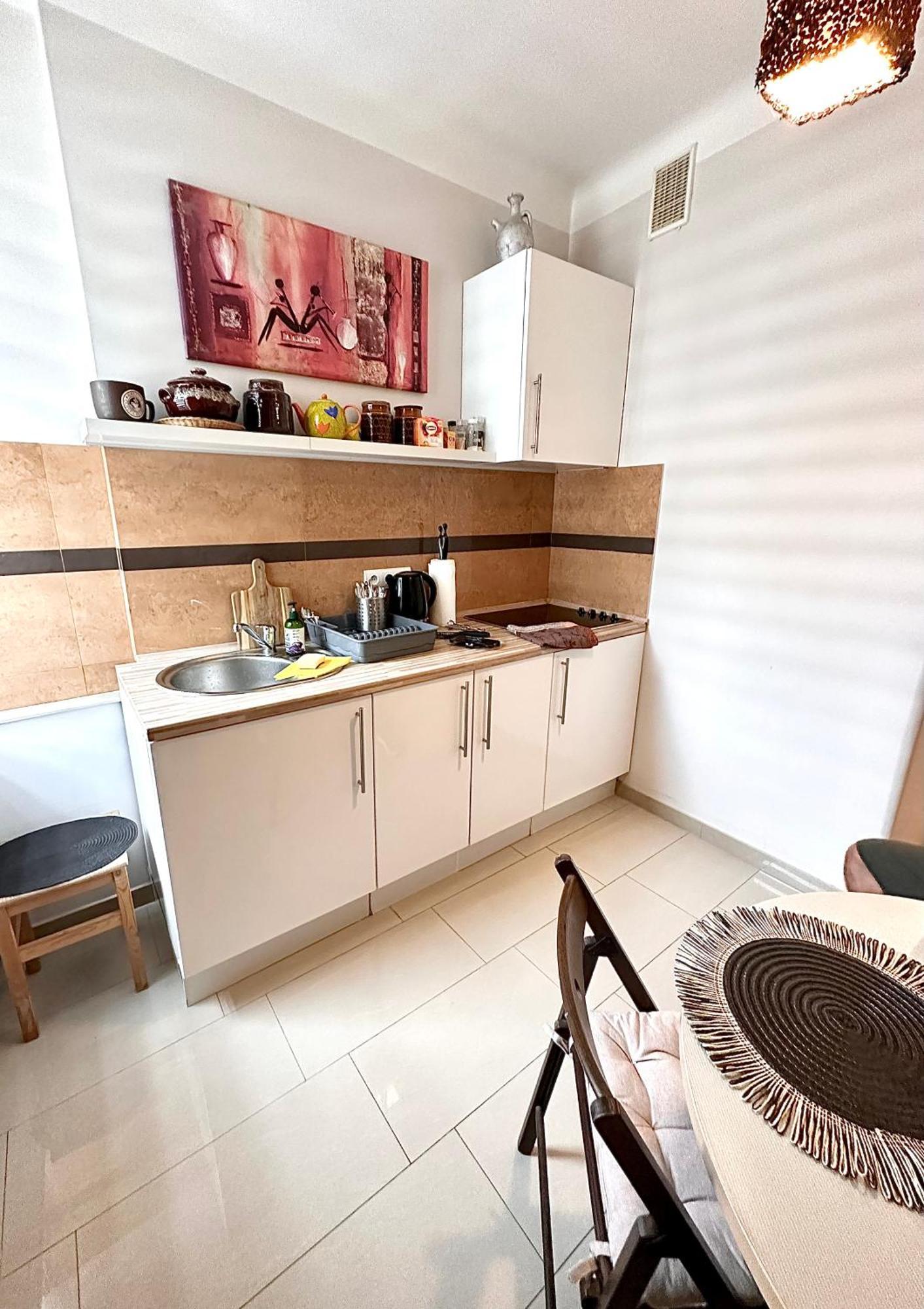 Africa Apartment วอร์ซอ ภายนอก รูปภาพ
